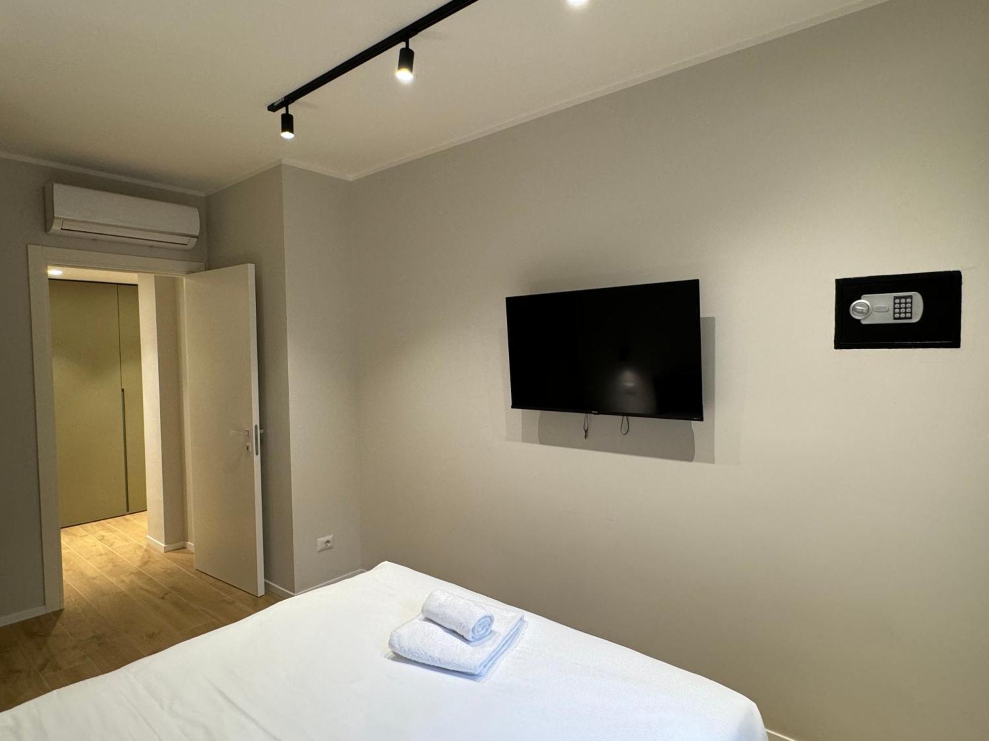Apartment Flat In - Sempione Park *