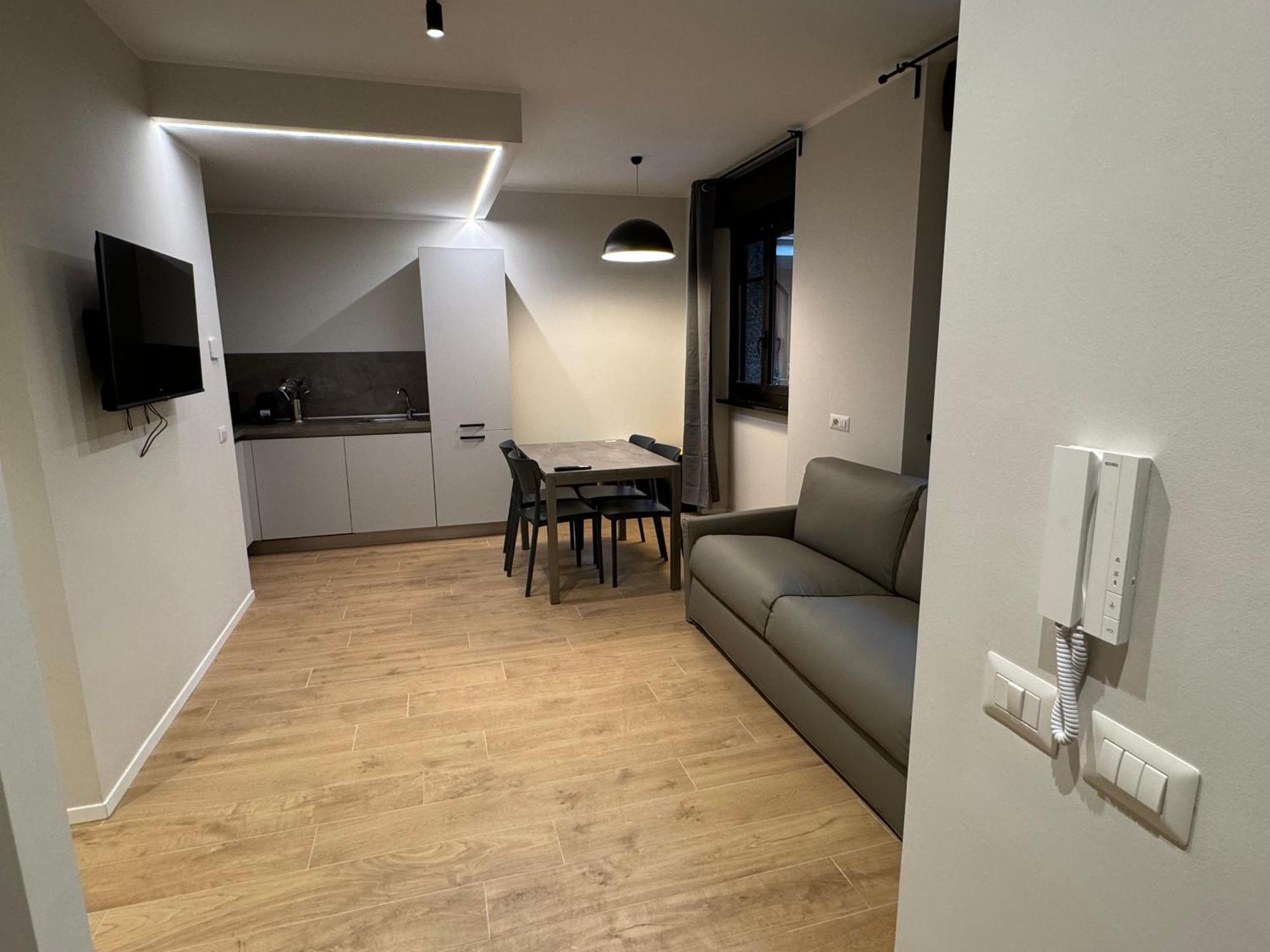 Flat In - Sempione Park * Milan